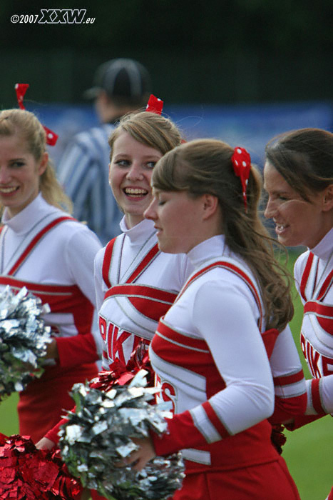 cheerleader