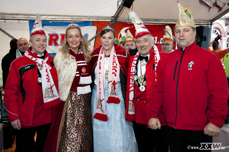 erinnerungsfoto mit rot-weiss