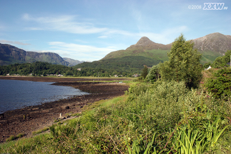 blick auf loch leven