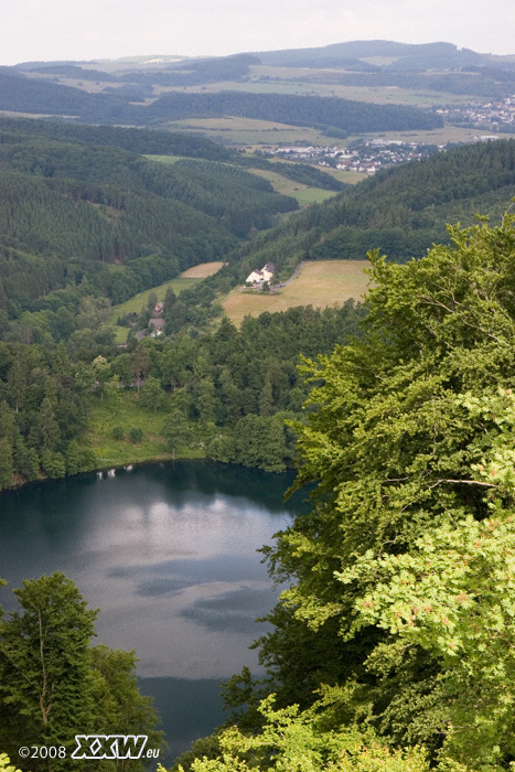 das weinfelder maar von oben