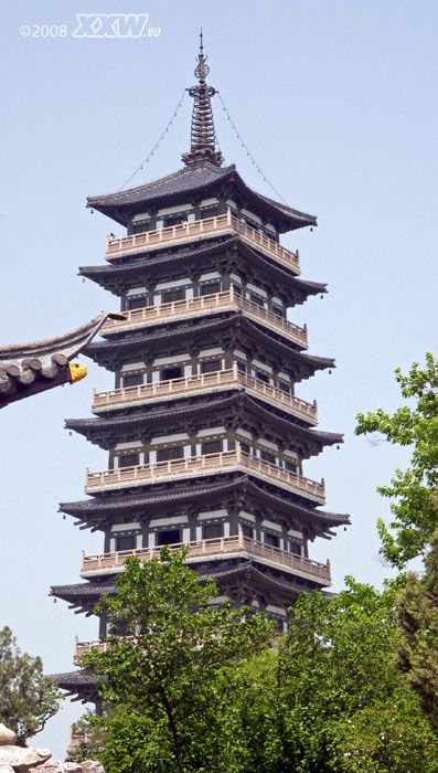 die pagode im zen-buddhistische daming kloster