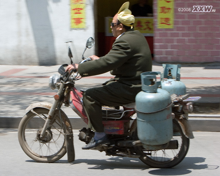 kein gasmoped - sondern ein gastransport!