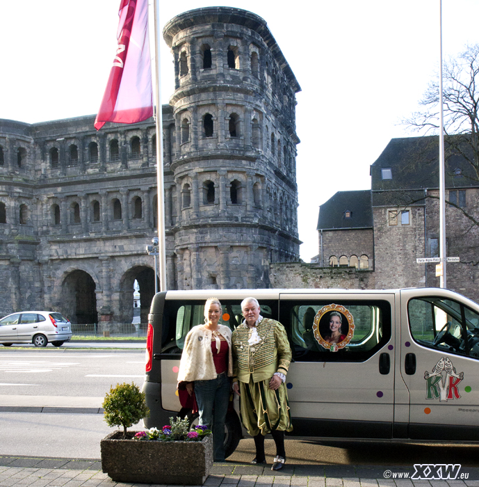 christina iii. und casimir vor der porta nigra