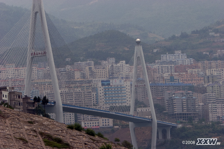 brücke über den yangtse.