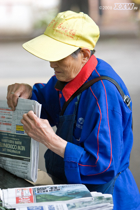 zeitungsverkäuferin