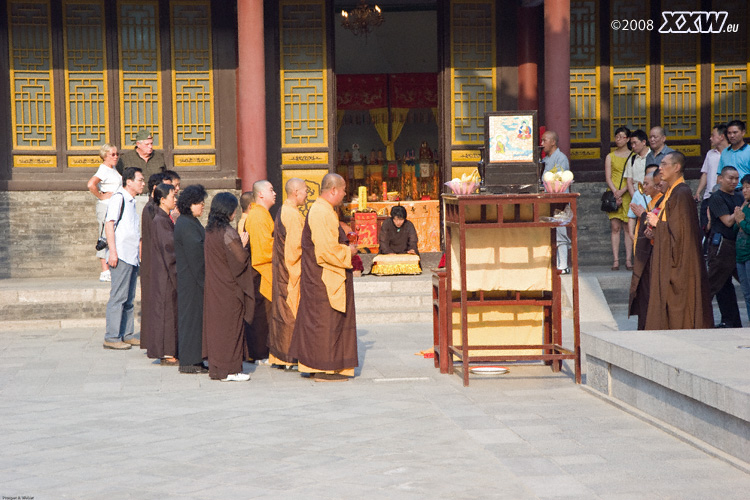 eine buddhistische zeremonie