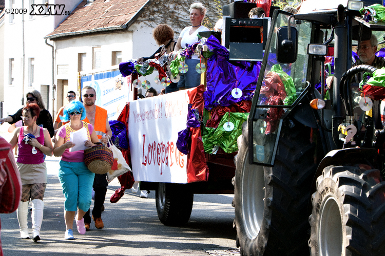 die loveparade in otterbach